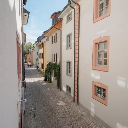 Neu / Design / Altstadt / Kueche / Netflix 公寓 *