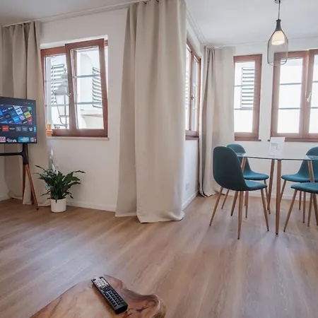 Lejlighed Neu / Design / Altstadt / Kueche / Netflix Bad Säckingen