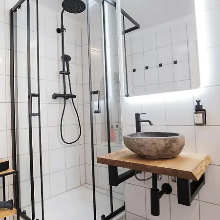 公寓 Neu / Design / Altstadt / Kueche / Netflix 巴特塞京根